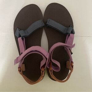 Teva original- desert multi size 9
